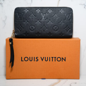 Louis Vuitton Zippy Wallet Black