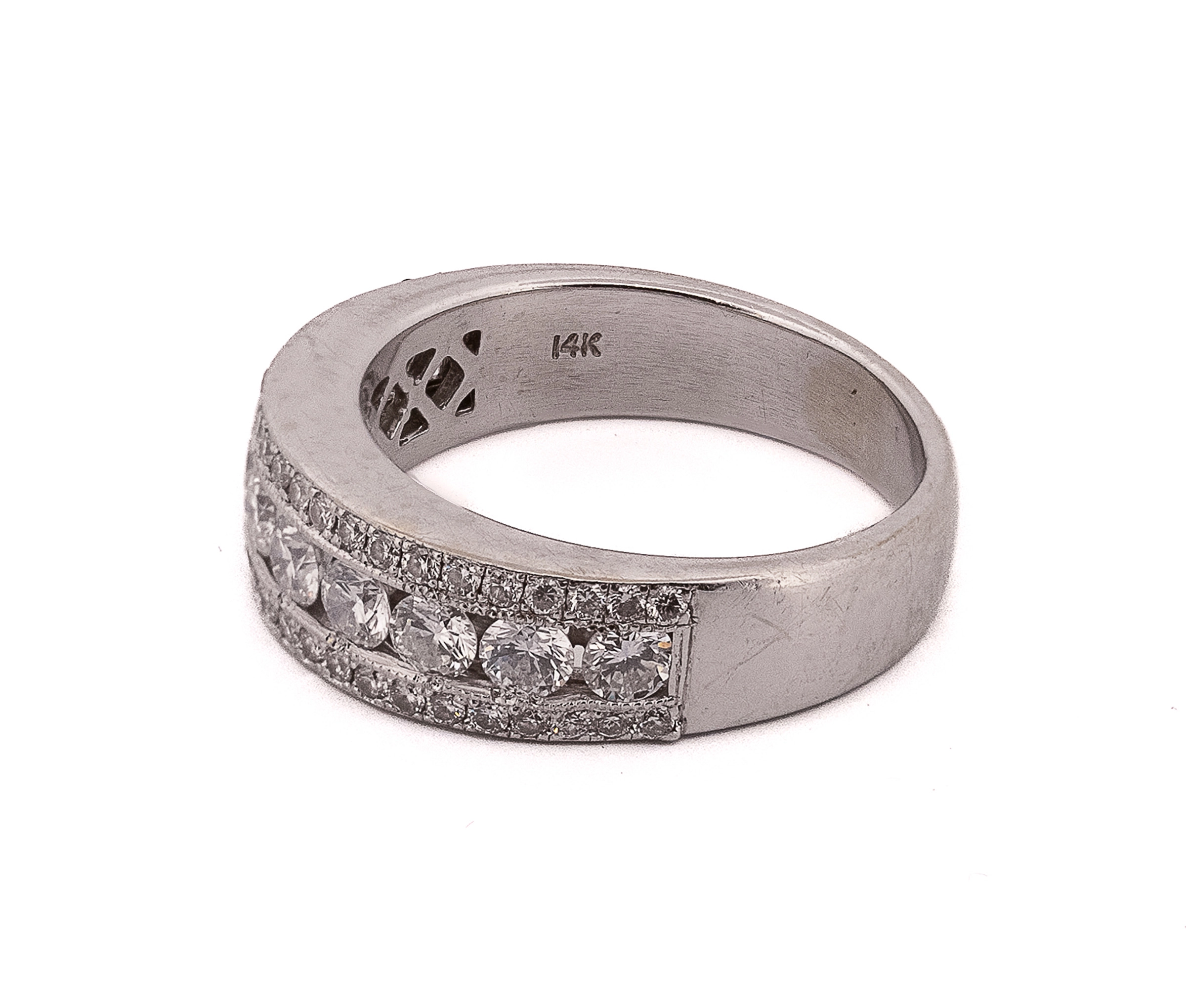 14k White Gold 1.35ct Diamond Three Row Band - Image 4