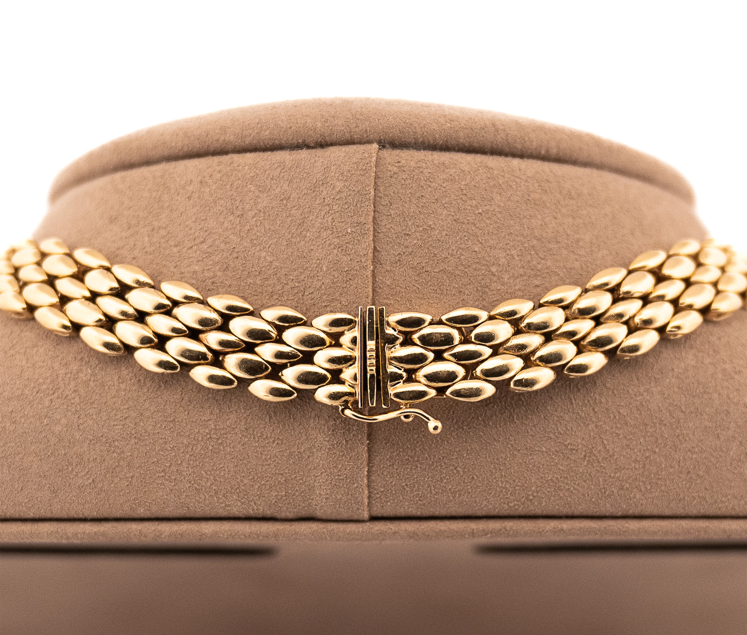 14k Yellow Gold 0.94 Ct Pave Diamond Heart Necklace With Panther Link Chain - Image 5