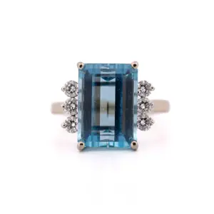 14K White Gold Diamond & Aquamarine Ring
