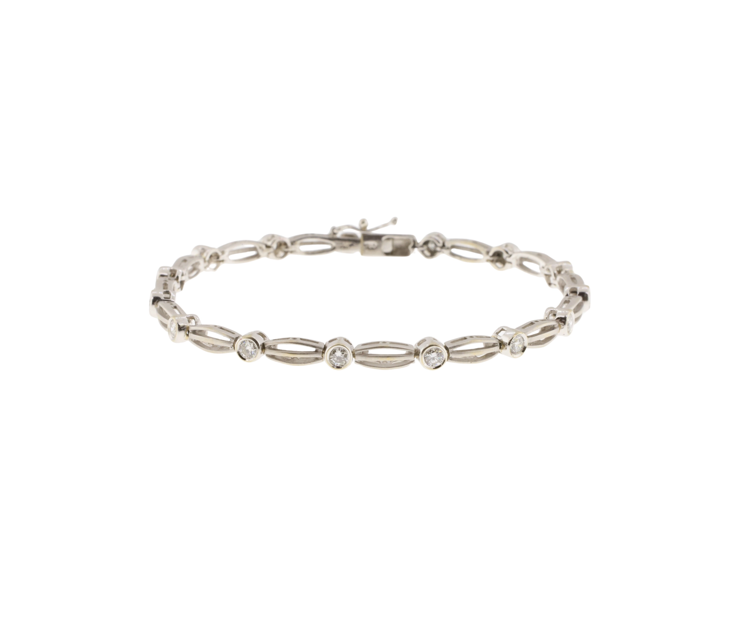 18K White Gold Bezel Set Round Brilliant Cut Diamond Link Bracelet
