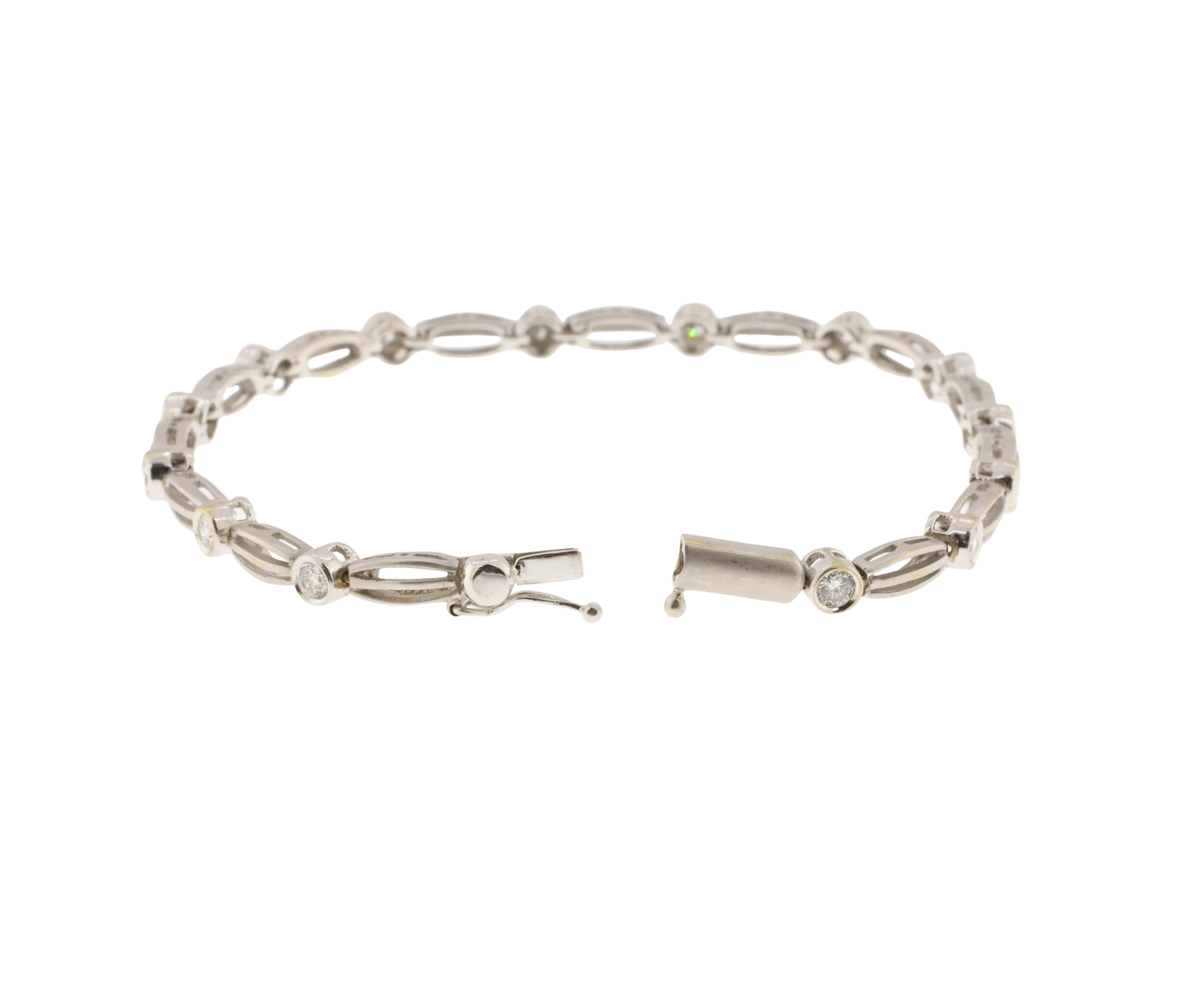 18K White Gold Bezel Set Round Brilliant Cut Diamond Link Bracelet - Image 3