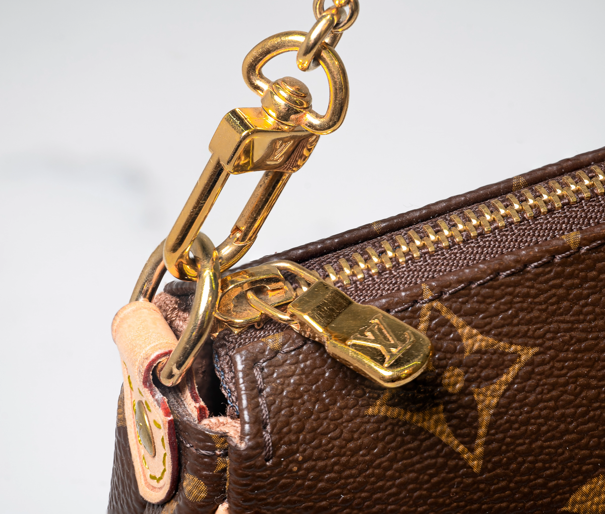 Louis Vuitton Monogram Eva Clutch w/Strap - Image 5