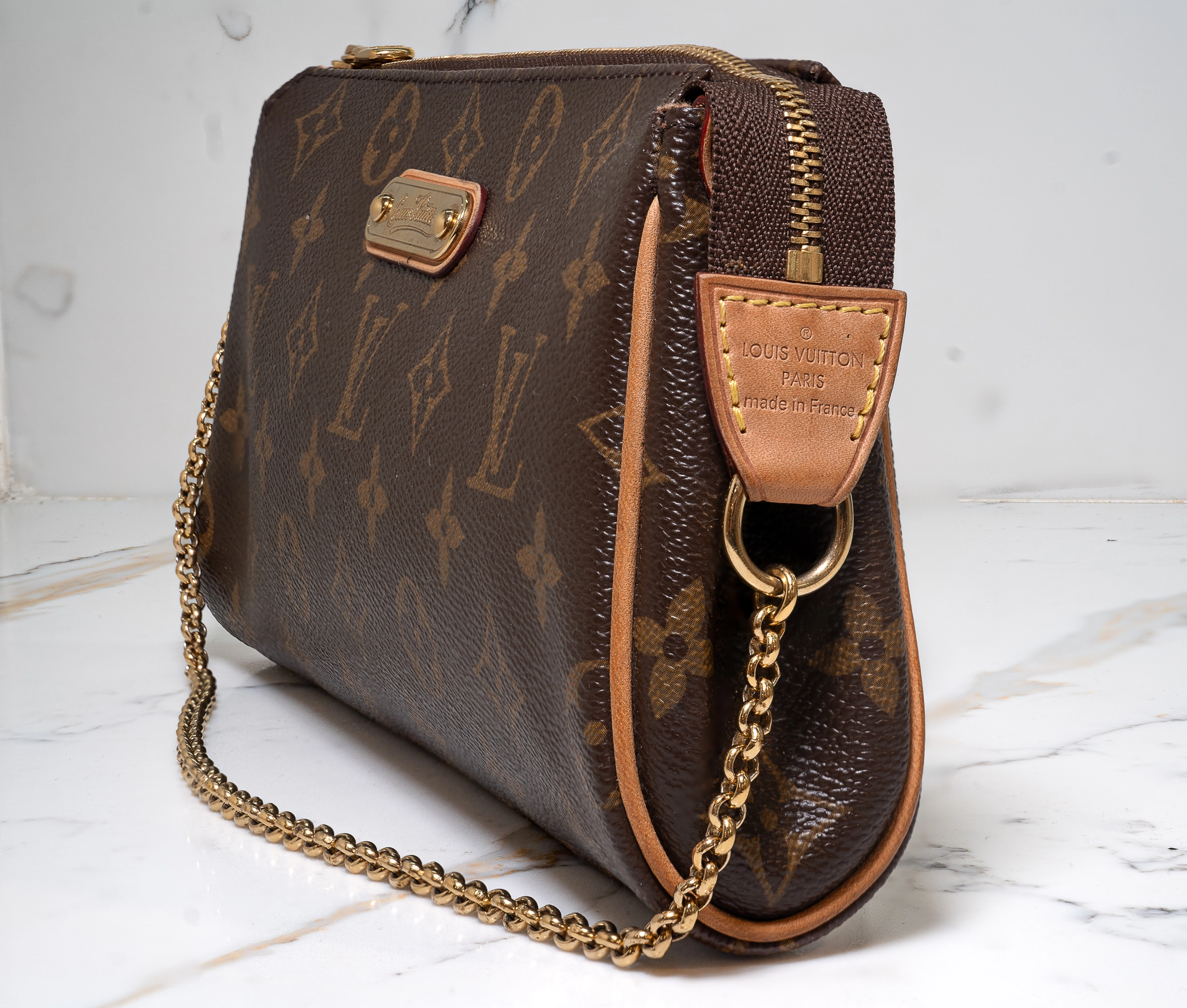 Louis Vuitton Monogram Eva Clutch w/Strap - Image 3