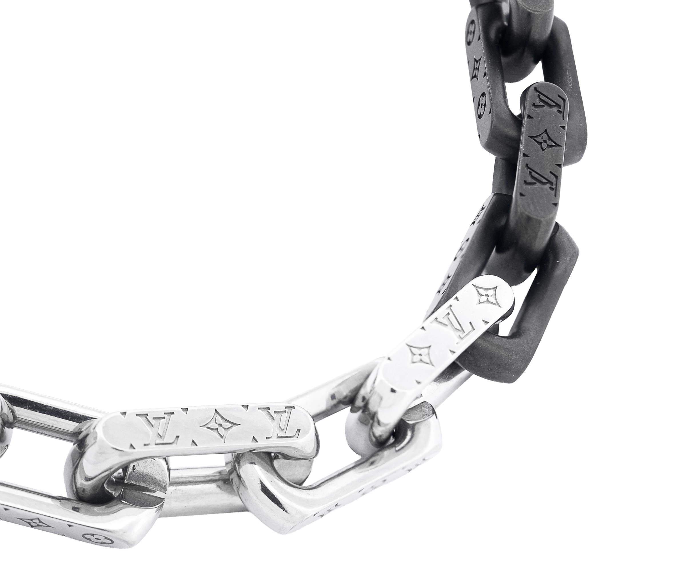 Louis Vuitton Enamel Damier Monogram Chain Necklace - Image 3