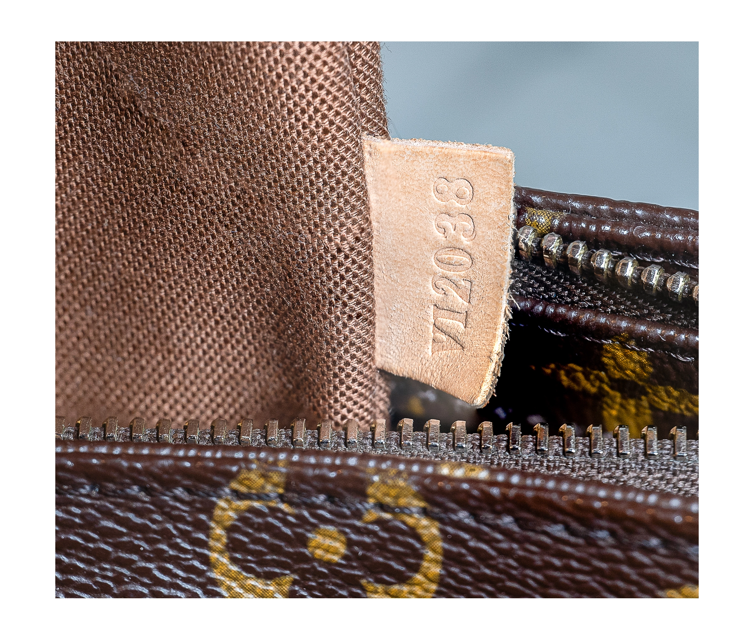 Louis Vuitton Monogram Cabas Piano Handbag - Image 5