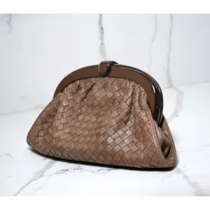 Authentic Bottega Veneta Lauren 1980 Intrecciato Clutch Bag
